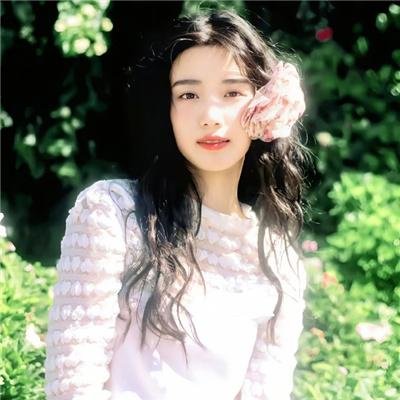 王后伞下